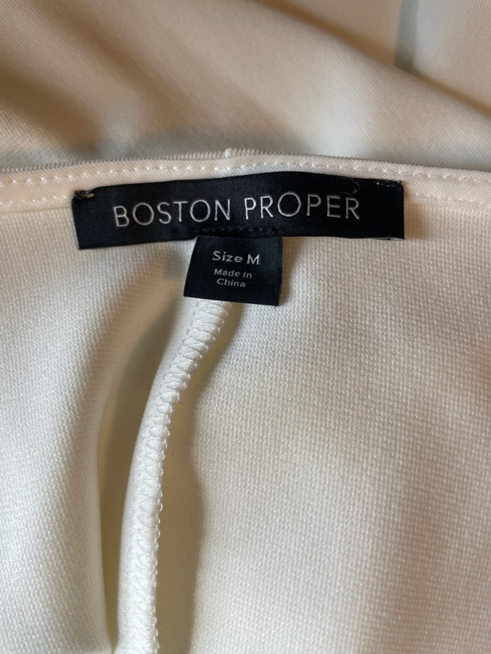 Boston Proper Cream Split-Neck Bell Sleeve Tunic Size Medium - Picture 2 of 9